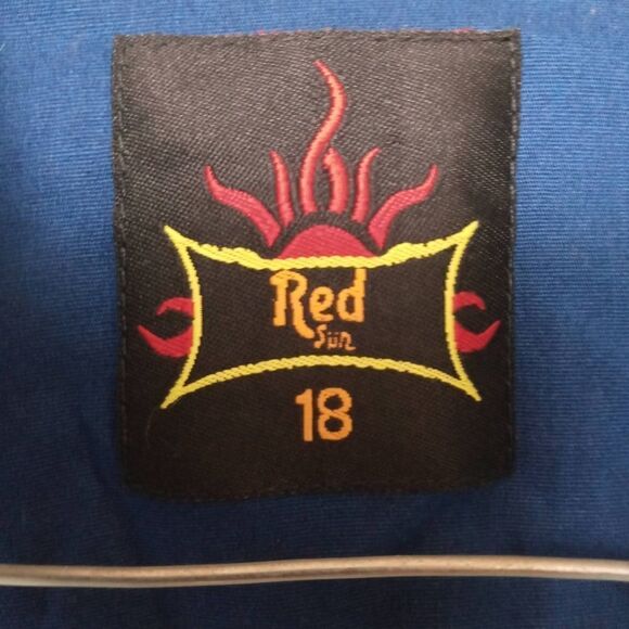 Bundle of Button ups - Picture 7 of 9